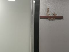 -蓝海豚游泳俱乐部(南京西路店)