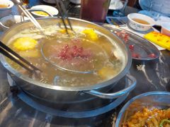 -牛一煲美食(江高店)