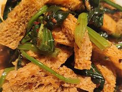 -老周家酱卤猪蹄私房菜(克拉玛依西街店)