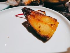 -半岛翡丽海鲜自助餐厅(观风亭店)