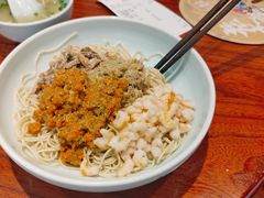 -裕兴记•蟹黄面馆(人民广场店)