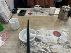 -尝囍煲仔小菜