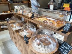 -沁屋面包店(人民东路店)