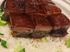 红烧肉焖饭-新白鹿餐厅(城西银泰城店)