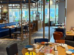 -渝信川菜 · 川味家常菜(财富购物中心店)