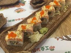 纹火三文鱼反卷-林妈妈村·日式料理(宝山万达店)