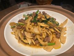 -新发现(宝山龙湖店)