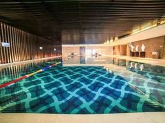 游泳池-青岛富力艾美酒店