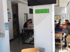 -老乡鸡(武汉中南梅苑小区地铁站店)