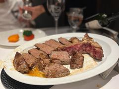 澳洲安格斯谷饲T骨牛排-王品台塑牛排(成都万象城店)
