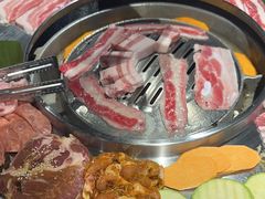 -哈哈碳都·牛肋条无限自助烤肉(宝龙店)