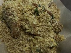 -东海岸人工湖美食村