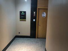 -金色印象·4K影院式足体养生(双龙湖店)