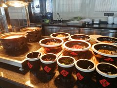 自助调料区-Social 秀西餐厅-长沙瑞吉酒店(运达店)