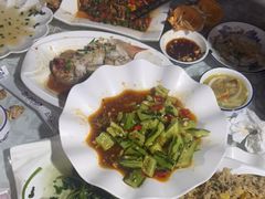 -范饭椰林川湘味海鲜·椰子鸡(三亚湾椰梦长廊店)