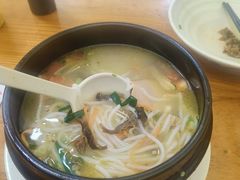 -双桥园·云南过桥米线(古城南门店)