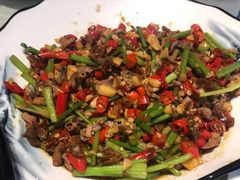 小炒鲜鸡杂-小芙蓉湘菜馆(易生活购物公园店)