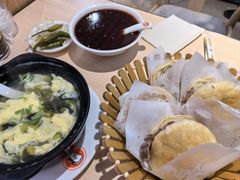 -闫家驴肉老店(华电一校店)
