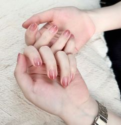 -爱美睫美甲会馆