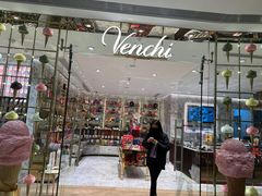 -VENCHI 闻绮(北京国贸商城店)