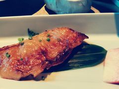 -穹六人间 people 6(岳阳路店)
