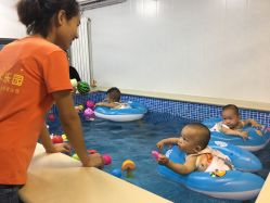 -子木乐园婴儿游泳馆(水晶港店)