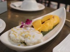 芒果椰香糯米饭-The Dishes Seafood & Restaurant