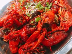 -巴厘龙虾·榜首油焖大虾(音乐学院·沿江酒馆店)