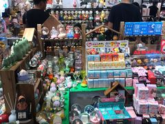 -三福时尚(三峡广场华夏银座店)