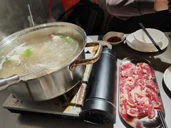 -金龙大四喜牛肉火锅