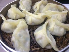 -金城包子牛肉灌汤包(台东四路店)