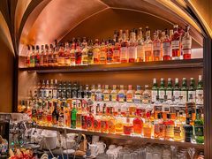 -Mogul Eatery·大亨餐酒馆