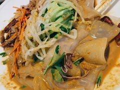东北七彩大拉皮-关东小磨东北菜(上海长风大悦城店)