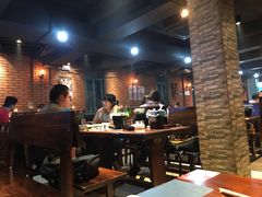 大堂-新疆烧烤王(广灵店)