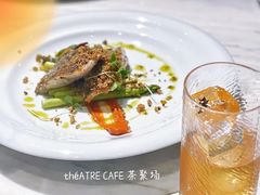 -théATRE茶聚场·餐厅(环球金融中心店)