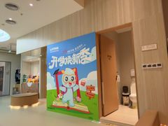 -龙格亲子游泳·水育早教运动中心(绿宝中心)