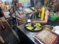 -六合夜市