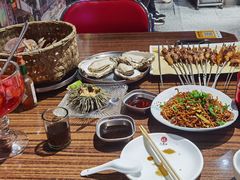 -蚝堡海鲜·威海菜·海肠捞饭·烧烤·亚洲吃蚝公司(幸福门店)