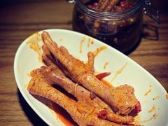 -二孃鸡爪爪(东风路总店)