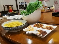 -赤峰宴宾楼(满洲里路店)