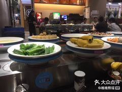 -钱小主·自助回旋烤肉火锅餐厅(东方新天地店)