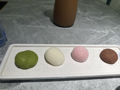 -璞臻汽锅餐厅(南京东路店)