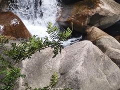 -鄣山大峡谷