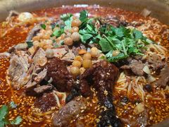 -张翻越·川渝冒菜·武汉黑鸭煲(城北万象城店)