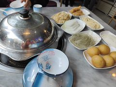 -光头药膳鸡(莱茵小镇店)