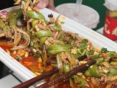 -扎起市井老火锅(乐山总店)