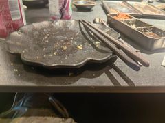 -铭牛烧肉·和牛海鲜自助(高新月牙湖店)