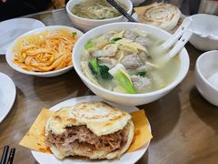-子午路张记肉夹馍(翠华路店)