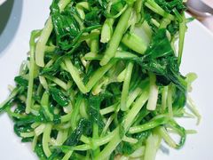 清炒鸡毛菜-苏帮袁Sue Cuisine(来福士店)