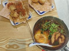 -魔都三兄弟酸辣粉·蘸卤炸串(虹桥万科店)
